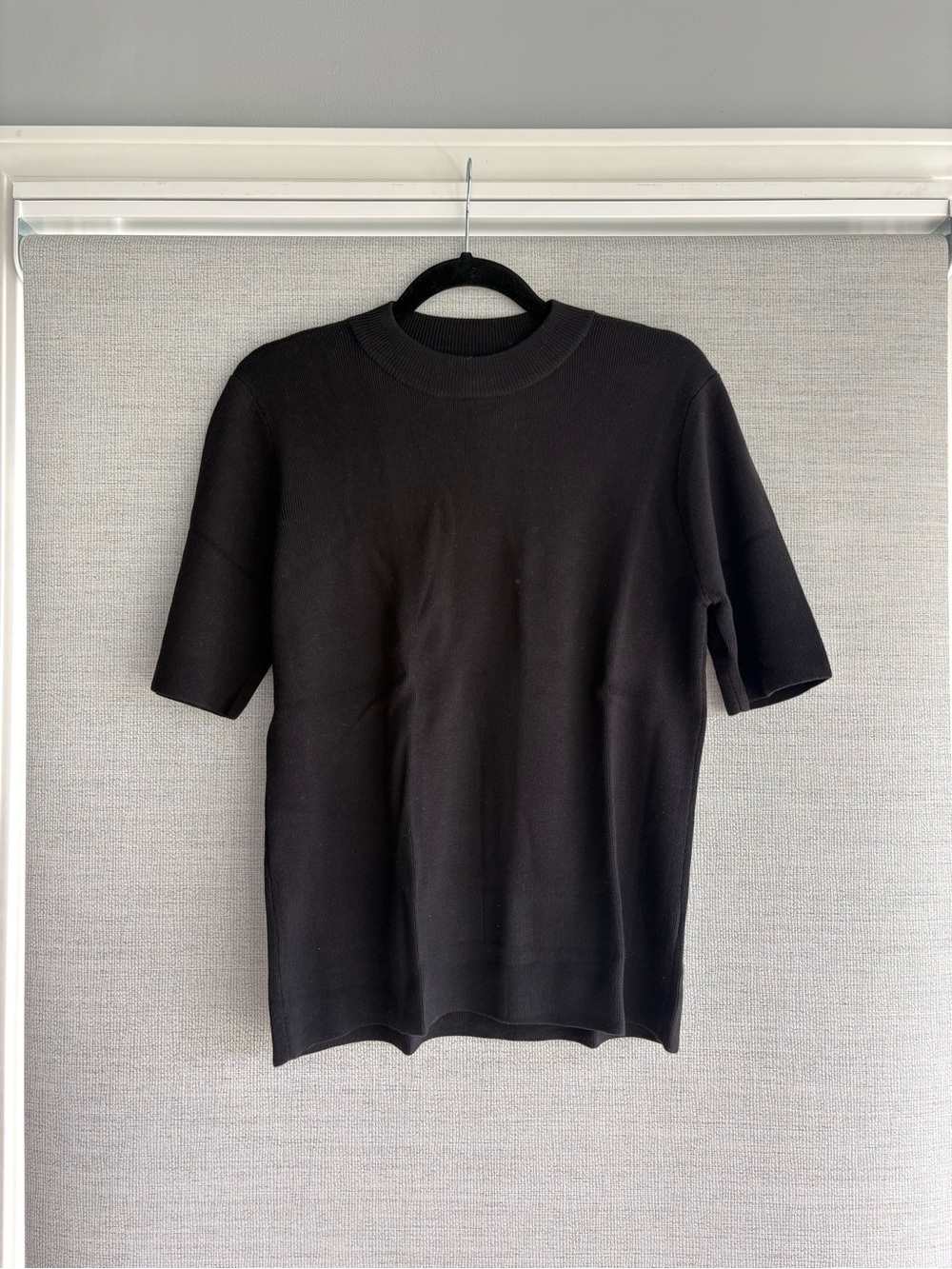 NWT Black Short-Sleeve Knit Top with Crewneck